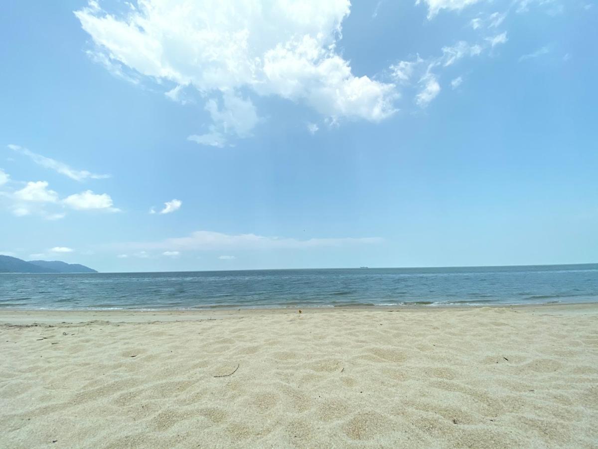 By The Sea @ Luxury Suites, Batu Ferringhi Exterior foto